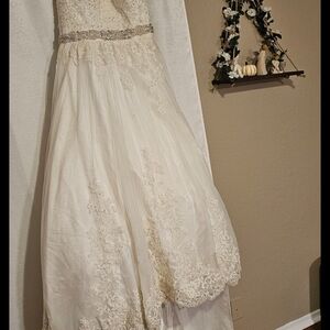 David Tutera Cream Lace Wedding Dress